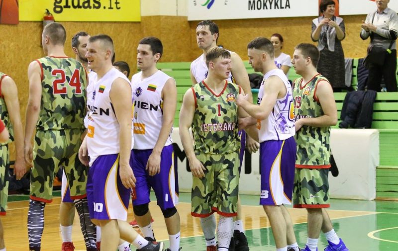 Savaitės rungtynėse – „Išvien” pergalė prieš „Veteranus” po pratęsimo (VISI REZULTATAI, VIDEO)