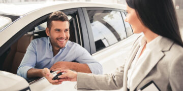 Automobilių pirkimo tendencijos 2025 m.: ką ir kaip perka lietuviai?