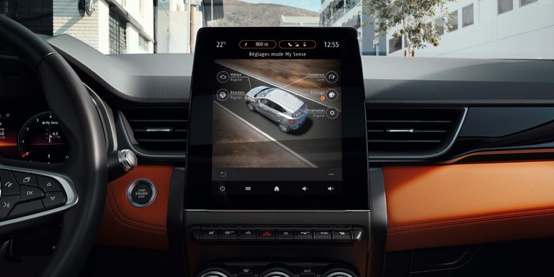 Paaiškino, kodėl jutikliniai automobilių ekranai negali pakeisti mygtukų