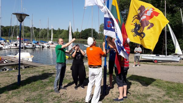 Vilkaviškio rajono savivaldybės buriavimo regata mero taurei laimėti