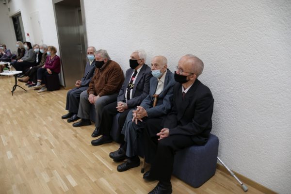 Tarptautinės pagyvenusių žmonių dienos minėjimas bibliotekoje
