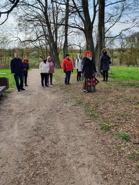 Sukilėlių ąžuolas kvietiškio parkas