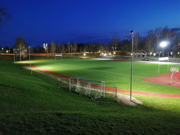 Rygiškių jono gimnazijos stadionas