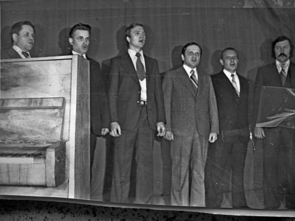 SKB vyrų ansamblis 1978 m. J. Rutkauskas, J. Šalčiūnas, nežin., J. Katkauskas, J. Šolys, nežin.