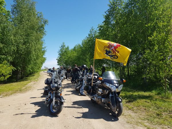 Marijampolės baikerių klubas siena