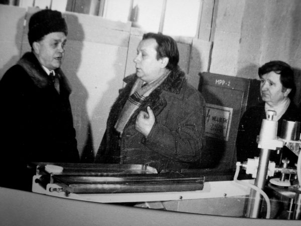 1980 m. SKB apsilankė Minlegpiščiamaš ministro pavad. V. Kopilovas