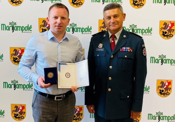 Marijampolės meras Povilas Isoda ir Generalinis komisaras Renatas Požėla