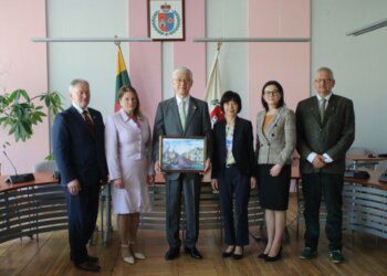 Japonijos ambasadoriaus vizitas Kalvarijoje