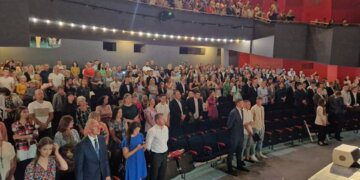 Sūduvos gimnazija išlydėjo 45-ąją abiturientų laidą