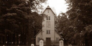 Ąžuolų Būdos Šv. Antano Paduviečio bažnyčia