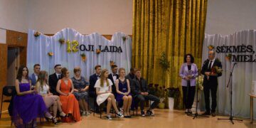 Vilkaviškio rajono abiturientams įteikti diplomai