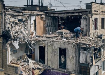 Karas Ukrainoje | foto iš Volodymyro Zelenskio FB profilio