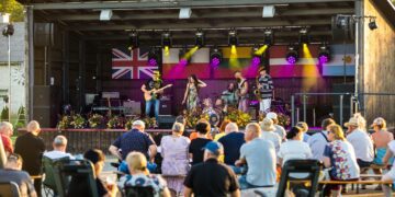 Bliuzo melodijos džiugino Šunskus