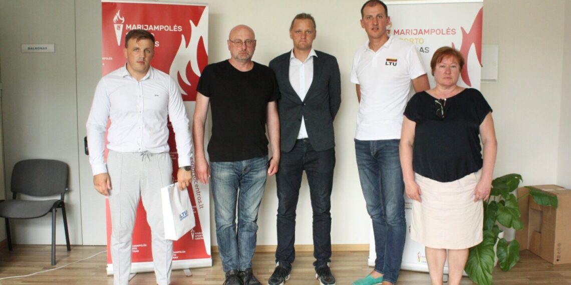 Marijampolės sporto centre lankėsi Lietuvos plaukimo federacijos vadovai