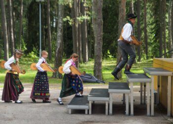 Nuskambėjo Jauniaus Vyliaus folkloro festivalis-konkursas
