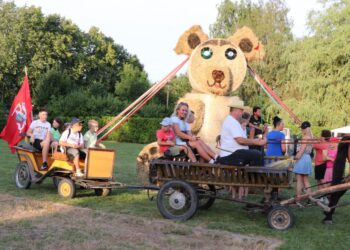 Savaitgalį į vasaros šventę pakvietė Meškučių bendruomenė