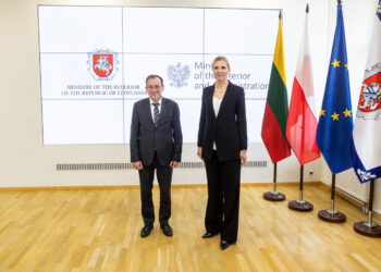Lietuva ir Lenkija stiprins bendras pastangas išorės grėsmėms atremti
