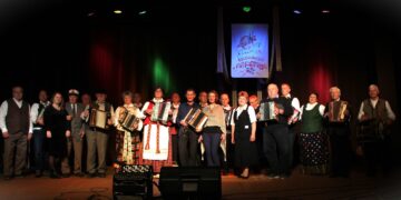 Grok, armonika, grok!