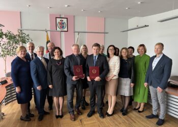 Kalvarijos savivaldybė pasirašė sutartį su VDU