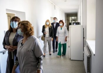 Marijampolės sveikatos įstaigose lankėsi Seimo nariai