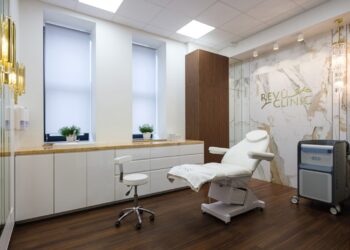 Lūpų putlinimas – „ančiukai“ jau praeitis