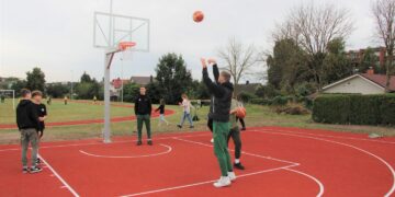 Sveikatinimosi renginys Petro Armino progimanzijos stadione