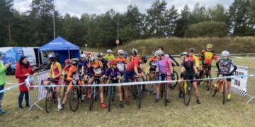 Vilkaviškiečiai sėkmingai pasirodė dviračių plento varžybose