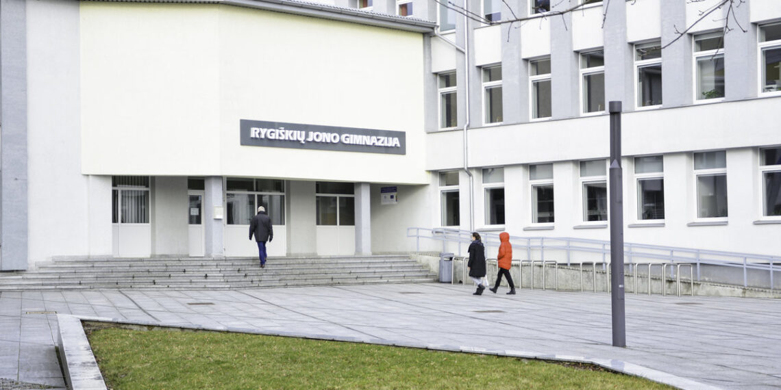 Paskirta 2022–2023 mokslo metų brandos egzaminų Marijampolės savivaldybės bazinė mokykla
