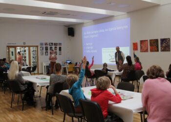 Ruduo - šeimų metas Marijampolės bibliotekoje