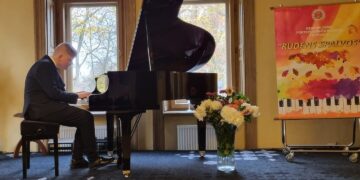 Gelgaudiškio dvare - VII respublikinis jaunųjų pianistų festivalis