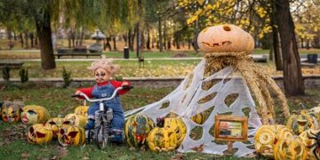 Nuteistųjų moliūgai Poezijos parke