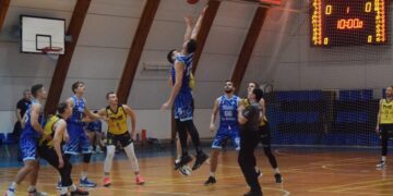 Atakiečiai atkaklioje ir permainingoje kovoje palaužė Biržų „Biržus“