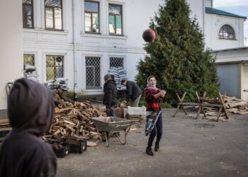 Karas Ukrainoje | foto iš Volodymyro Zelenskio FB profilio