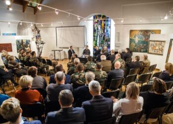 Marijampoliečiai diskutavo kuo karas Ukrainoje tampa pamoka Lietuvai