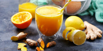 Imunitetą stiprinantis gurkšnis: 3 būdai kaip gauti daugiausiai naudos iš imbiero