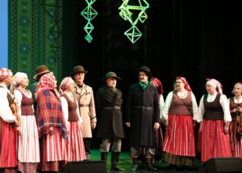 Vilkaviškio kultūros centro folkloro ansamblis - Lietuvos folkloro atlikėjų festivalio-konkurso laureatas
