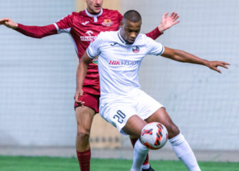 Sezonas užbaigtas lygiosiomis