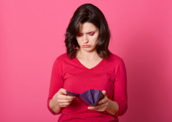 Daugėja sukčiavimo atvejų – būkite atidūs