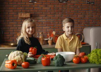 Darželiai vėl kviečiami maitinti vaikus pagal kokybės sistemas pagamintais lietuviškais produktais