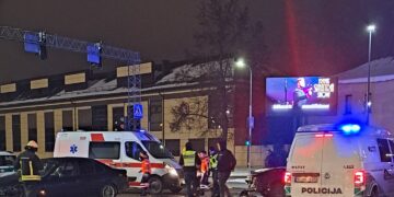 Marijampolės centre – BMW ir Audi susidūrimas