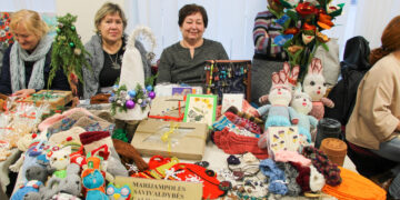 Bendra neįgaliųjų organizacijų ir Marijampolės savivaldybės iniciatyva - kalėdinė mugė