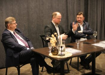 Edmundas Seilius ir SPIVA diskusija apie meną