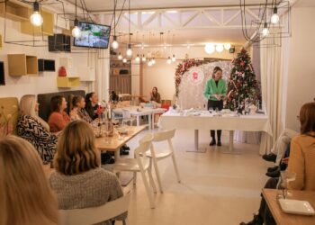 Kalėdinio stalo dekoravimas