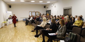 vyko projekto „Bendradarbiavimas integruojant socialinę atskirtį patiriančius vaikus ir paauglius“ baigiamoji konferencija