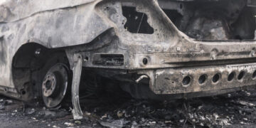 sudegęs automobilis