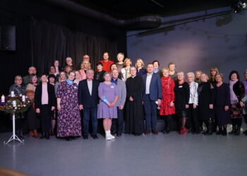 Asociacijos „Rūpestėlis“ nariai  džiaugiasi turininga veikla ir kartu  įveikia  visas negandas