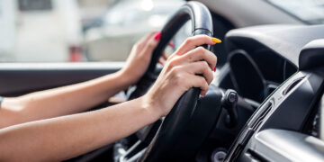 Mergina ilgam neteko teisės vairuoti