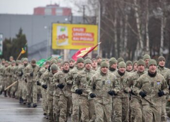 Laisvės gynėjų dieną kariai sutiko kartu gyventojais
