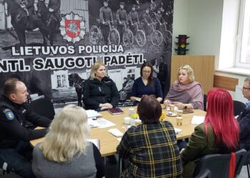 Kazlų Rūdoje vyko policijos ir švietimo įstaigų atstovų susitikimas