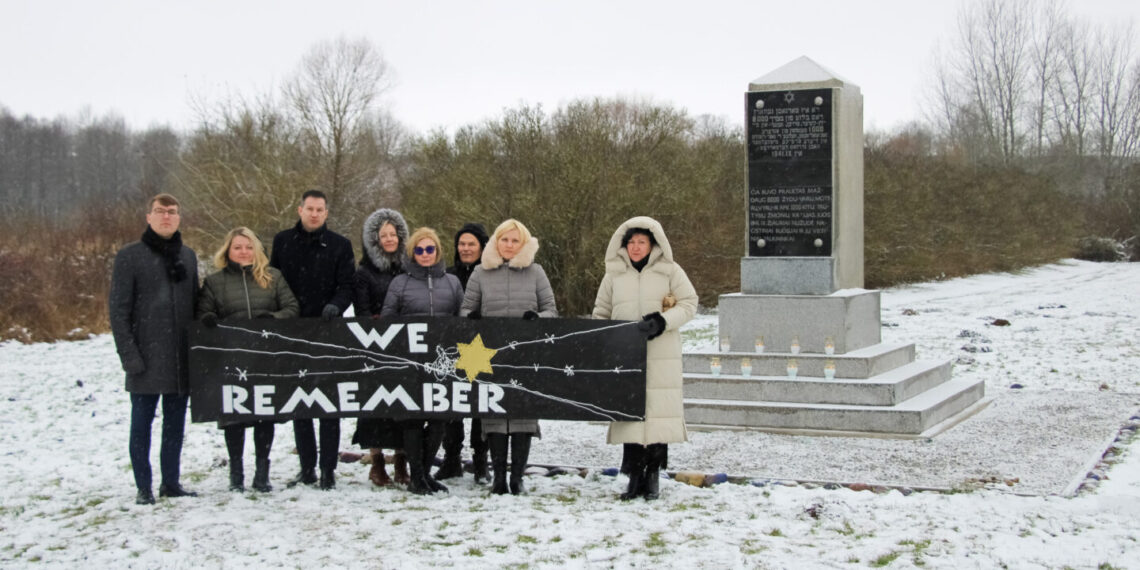 Marijampolėje pagerbtas holokausto aukų atminimas